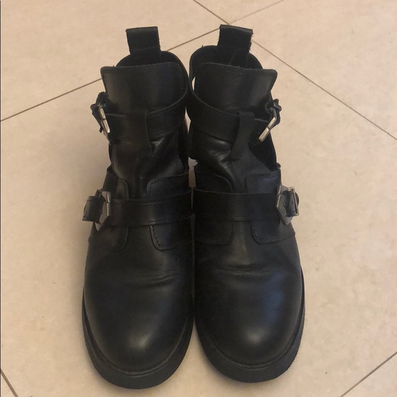 Topshop Booties - Picture 2 of 7